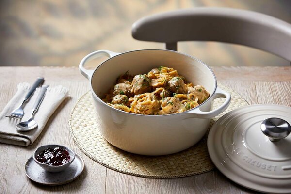 Le Creuset Signature kerek Öntöttvas Sütőtál 26cm - Bézs