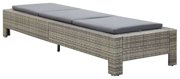 VidaXL szürke polyrattan napozóágy párnával