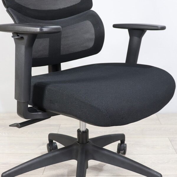 Ergonomikus irodai szék Concept, RONDI, hálós háttámlával, állítható deréktámasszal, Synсhro mechanizmussal, fekete