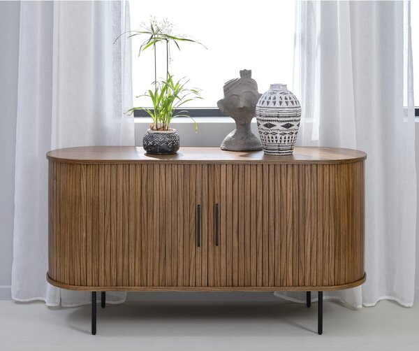 Barna alacsony komód tolóajtóval, tölgyfa dekorral 140x76 cm Nola – Unique Furniture
