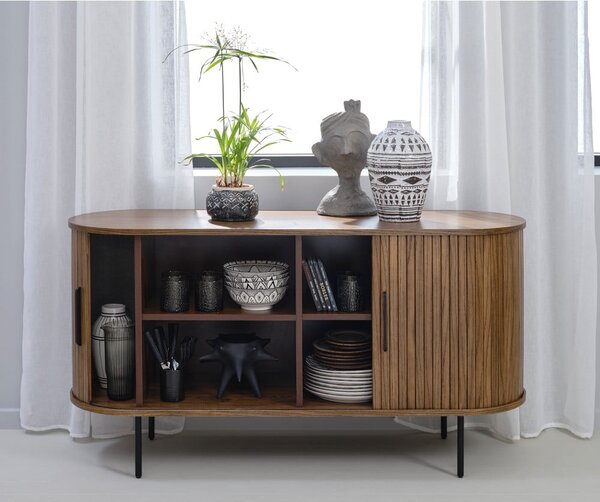 Barna alacsony komód tolóajtóval, tölgyfa dekorral 140x76 cm Nola – Unique Furniture