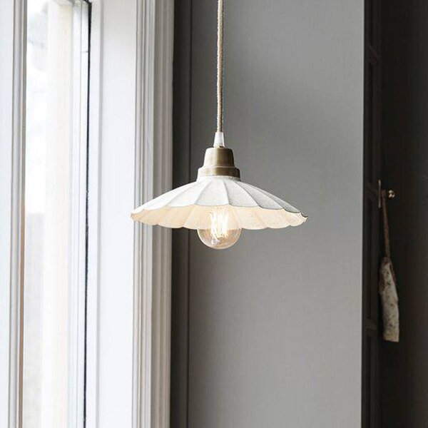 PR Home Ester lógó világítás, törtfehér, Ø 24 cm, vas csatlakozó, Fehér / opál, Nappali / Étkező, fém, Vintage