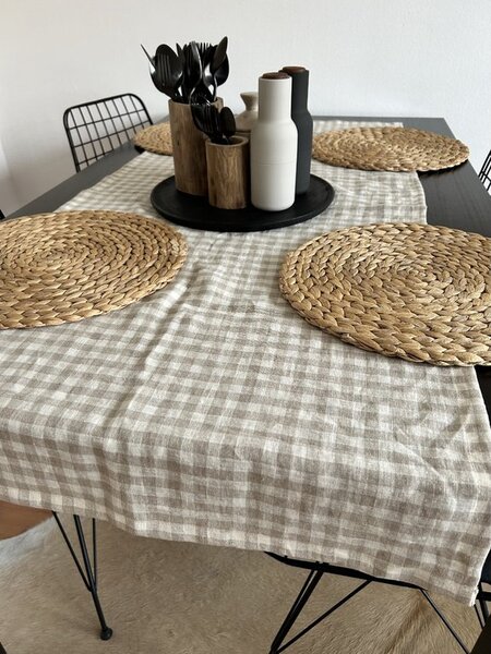Tom Linen asztali futó természetes kockás színben Méret: 40x140