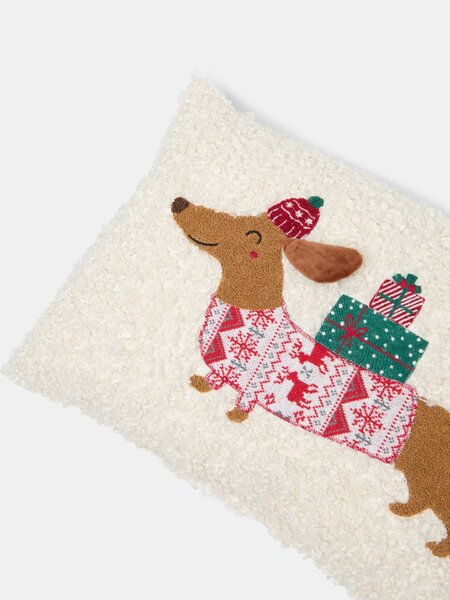 Sinsay - Karácsonyi teddy díszpárna tacskó mintával - krémszínű