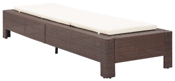 VidaXL barna polyrattan napozóágy párnával