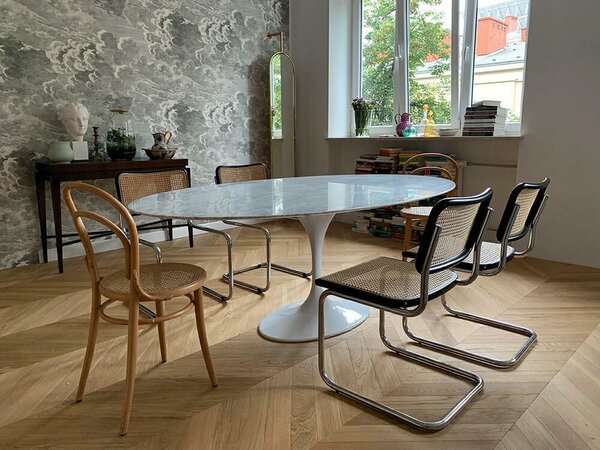 TULIP ELLIPSE MARBLE CARRARA fehér asztal - ovális márványlap, fém