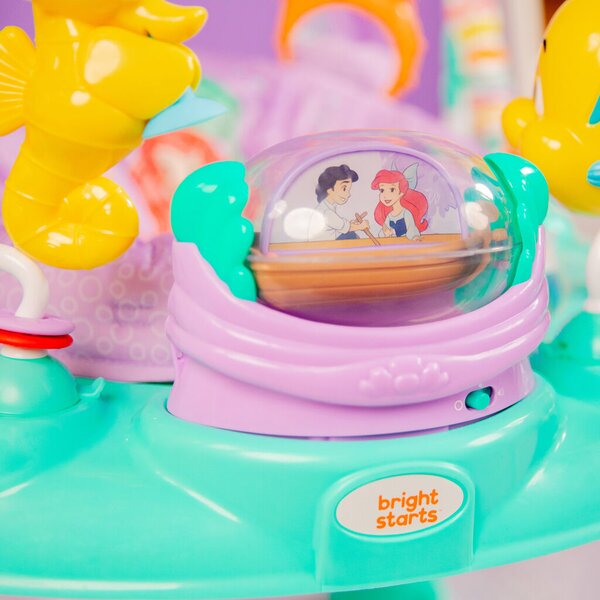 DISNEY BABY Ugráló A KIS HABLEÁNY Tevékenységek Tengere™