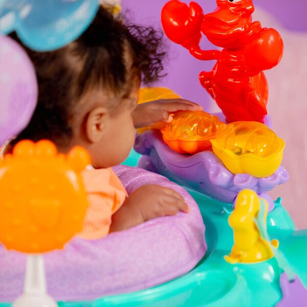 DISNEY BABY Ugráló A KIS HABLEÁNY Tevékenységek Tengere™