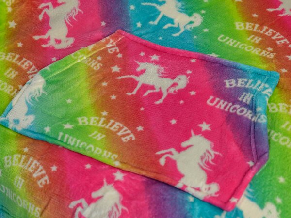 ALICORN színes ujjas pléd ujjal és kapucnival