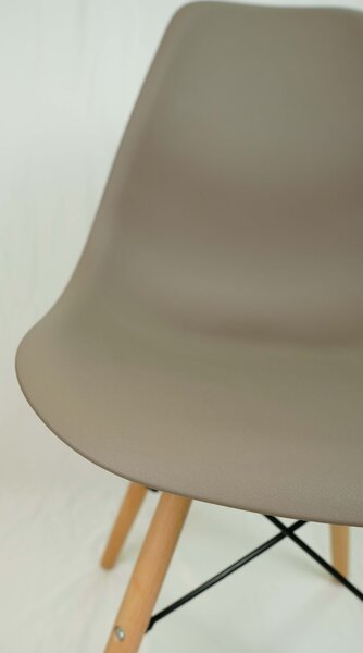 AKCIÓ YORK szék cappuccino színben II. osztály