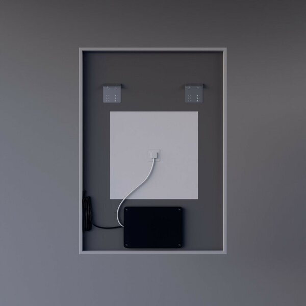 Álló fürdőszobai LED tükör 50x70cm | Páramentesítő funkció - Óra - Fényerő és színhőmérséklet szabályozás | Welland Luxury-Line G770