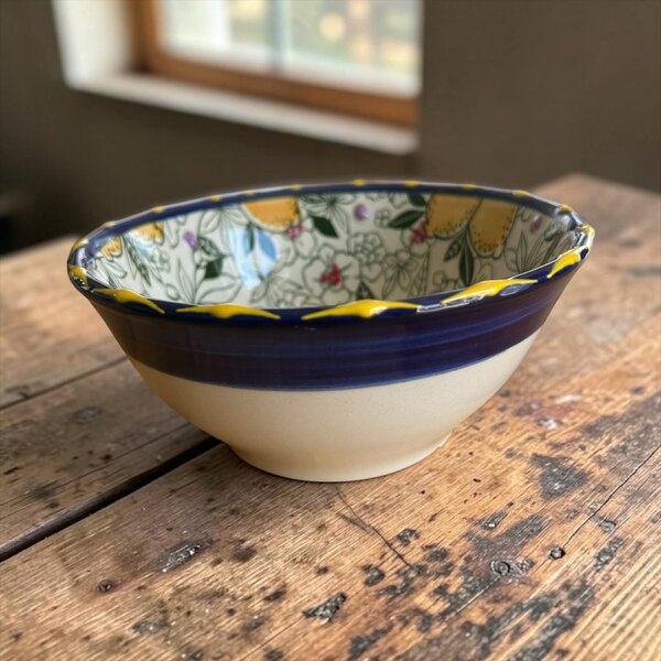 Citrom mintájú reggeliző tálka 16,5 cm x 7,5 cm sötétkék szegéllyel