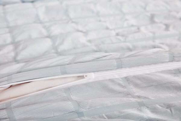 Krepp ágyneműhuzat Polycotton Neapol Szürke 200x140cm+90x70cm TiaHome