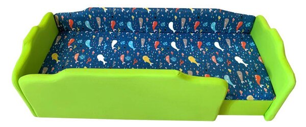Zöld és tengerkék bálnás körbetámlás leesésgátlós gyerekágy ágyneműtartóval - 160x70 cm / Balos / 10 cm-es matraccal és 3 cm-es támlamagasítással és levehető első oldali leesésgátlóval