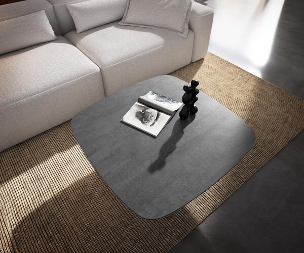 DELIFE Dohányzóasztal Edge hajóformájú 90x90 cm kerámia beton szürke Trive rozsdamentes acél szálcsiszolt