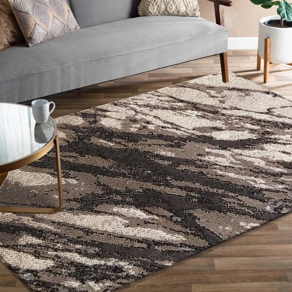 Barna szőnyeg álcázó mintával Szélesség: 120 cm | Hossz: 170 cm