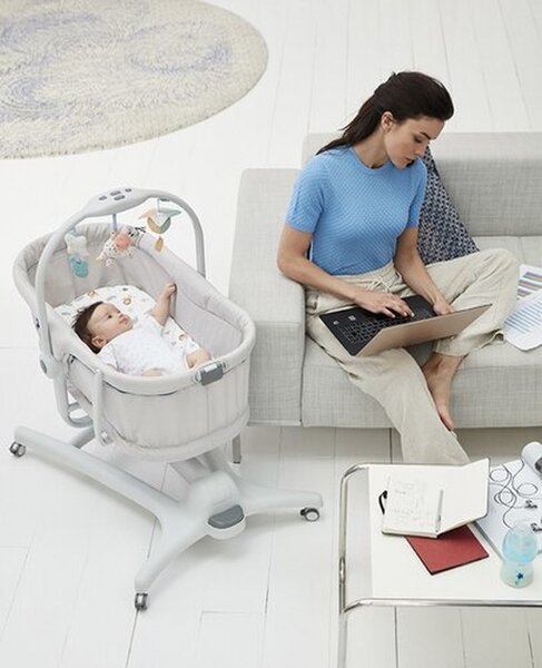 Chicco Baby Hug Air 4in1 bölcső-pihenő-etetőszék-fotel 0h + Aquarelle