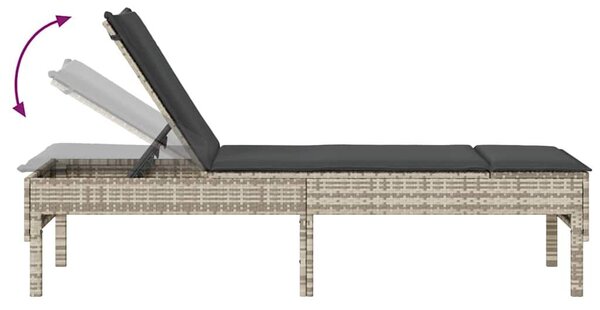 VidaXL világosszürke polyrattan napozóágy párnával 55x200x44 cm