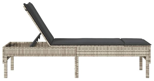VidaXL világosszürke polyrattan napozóágy párnával 55x200x44 cm
