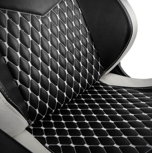 Noblechairs EPIC Gamer szék PU Bőr párnázott ülés fekete, fehér