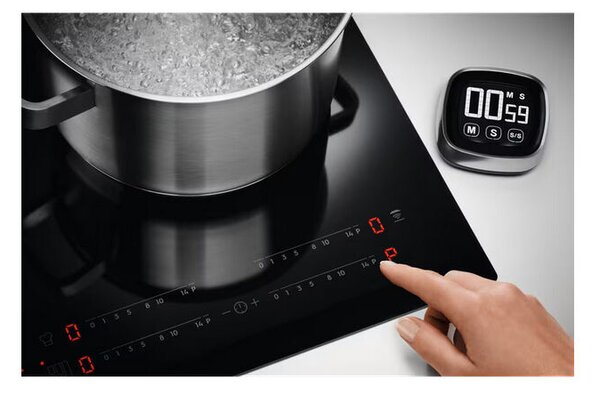 Electrolux Serie 600 EIV85453 Fekete Beépített 80 cm Zónás indukciós főzőlap 4 zóna