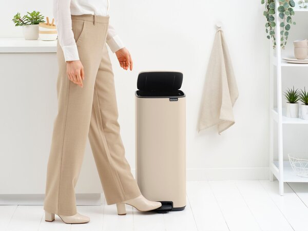 Brabantia Bo 30 literes pedálos fém szemetes - Bézs