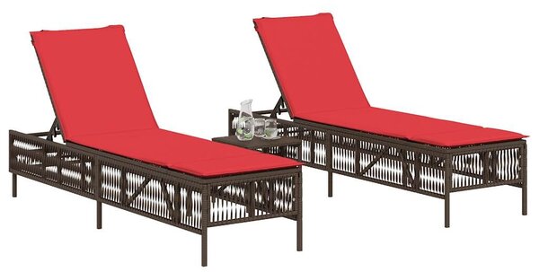 VidaXL 2 db barna polyrattan napozóágy asztallal