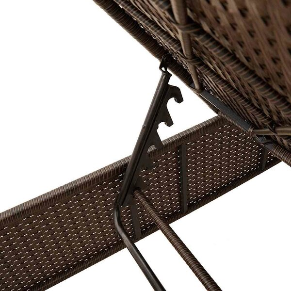 VidaXL barna polyrattan napozóágy párnával