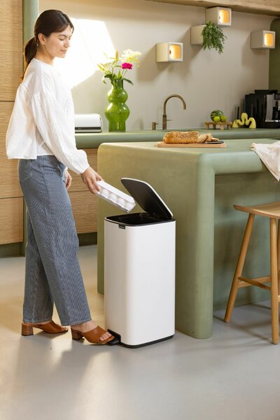 Brabantia BO 30 literes fém pedálos szemetes - Fehér