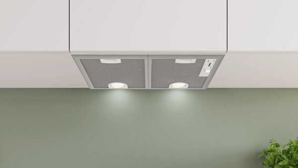 Bosch DHL555BM Beépíthető páraelszívó , Serie4 , 50cm , 604m3 , nemesacél , fém zsírszűrő , LED világítás