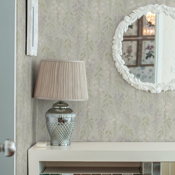 Tapéta Lila wisteria mentazöld háttér előtt, Virágok és növények tapétá, a00593 : Uwalls.hu