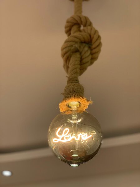 E27 LED filament izzó G125 5W LOVE