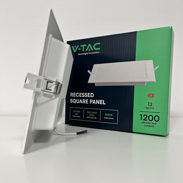 8+2db ingyenes 12W beépíthető négyszög LED panel