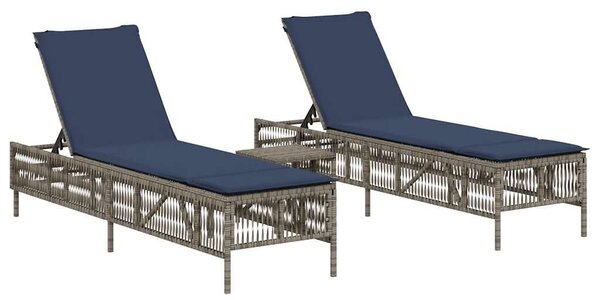 VidaXL 2 db szürke polyrattan napozóágy asztallal