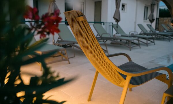 Nardi Net Lounge fotel - Spritz asztal 2 személyes több színben