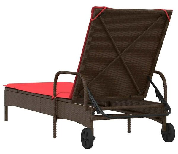 VidaXL barna polyrattan napozóágy kerekekkel és párnával