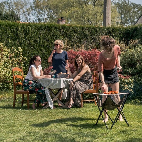 Összecsukható grill, DesignNest, Folding Fire BBQ + Campfire, fekete