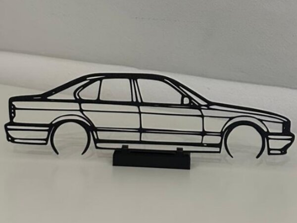 BMW E34 faldekoráció