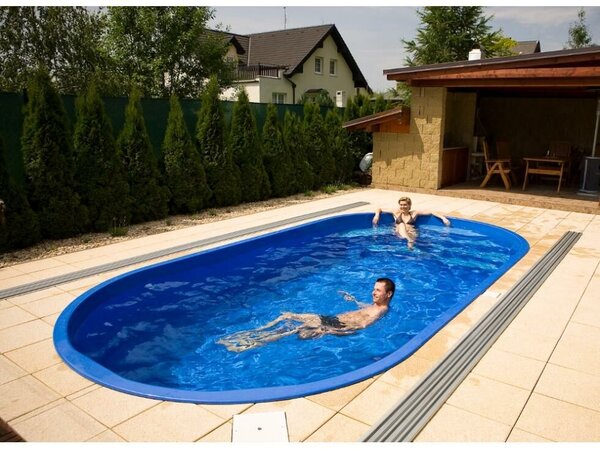 Ikaros Coral üveg kompozit medence 6,0 x 3,0 x 1,4 m standard trópusi kék kivitelben