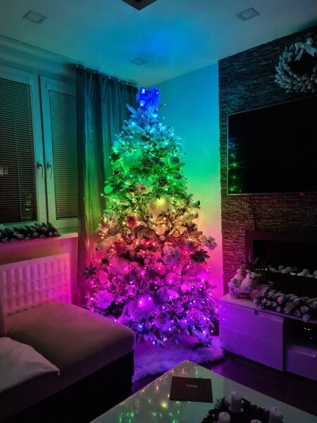 Színes LED világítás karácsonyfához Twinkly 20m RGB 250LED