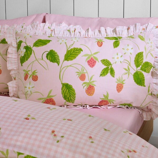 Rózsaszín kétszemélyes háromrészes ágyneműhuzat 200x200 cm Strawberry Frills – Catherine Lansfield