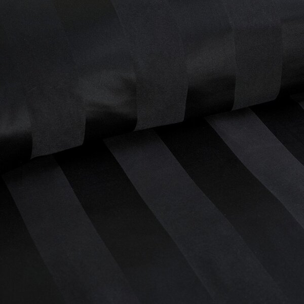 Fekete egyszemélyes szatén ágyneműhuzat 135x200 cm So Soft Satin Stripe – Catherine Lansfield