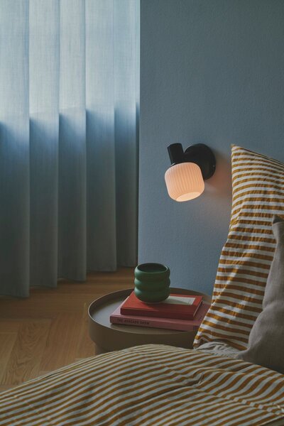 Nordlux klasszikus skandináv fali lámpa milford fekete nor2412631003