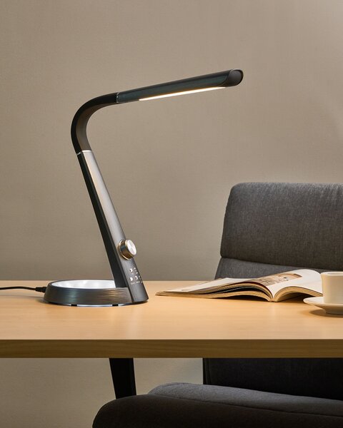 LED asztali lámpa CANOPUS USB porttal Fekete