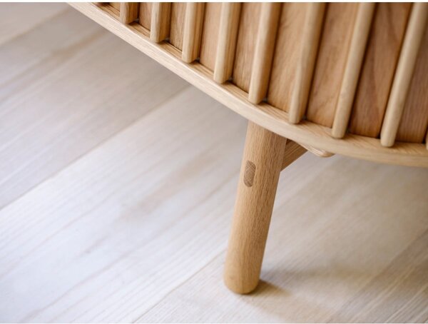 Natúr színű TV-állvány tölgyfa dekorral 160x48 cm Carno – Unique Furniture