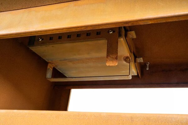 G21 Maine Corten grill
