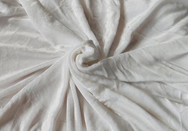 Fehér mikroplüss sztreccs lepedő 180x200cm