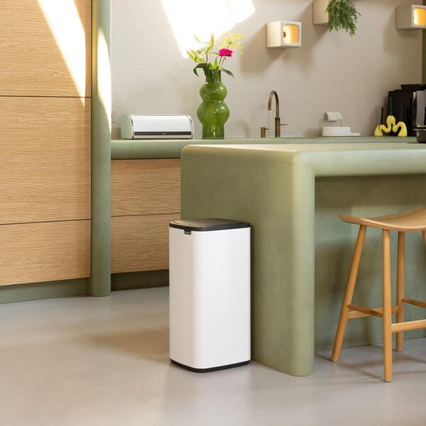 Szemétgyűjtő Brabantia Bo Touch 1010121, 30 L, Lágy és csendes nyitás, Nagy nyílás, Fehér