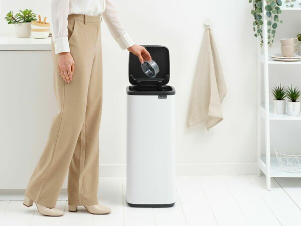 Szemétgyűjtő Brabantia Bo Touch 1010121, 30 L, Lágy és csendes nyitás, Nagy nyílás, Fehér