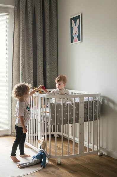 Gyerek növekvő kiságy 7az1-ben matraccal - fehér